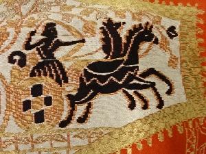 アンティーク　古代人物模様織出し作り帯（着用可）